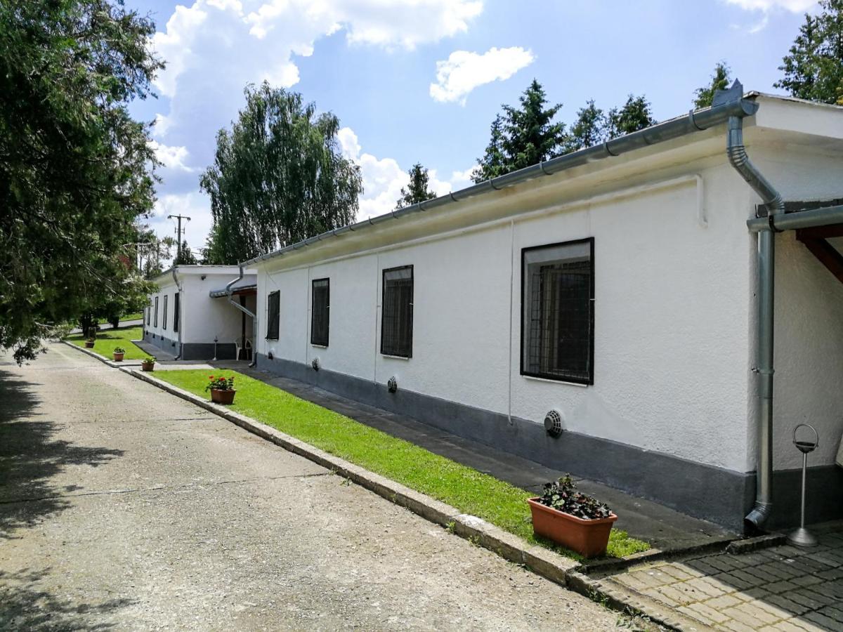 Panorama Ueduelo Hotel Aggtelek Exterior photo